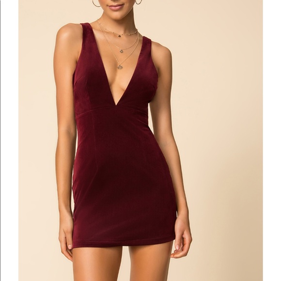 deep v velvet dress